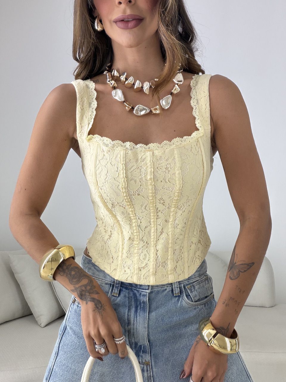 CORSELET RAIANE RENDA AMARELO