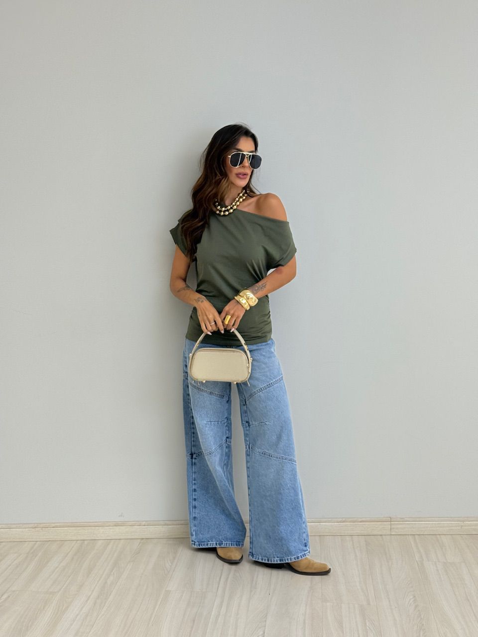 BLUSA ALANIS DRAPEADA VERDE