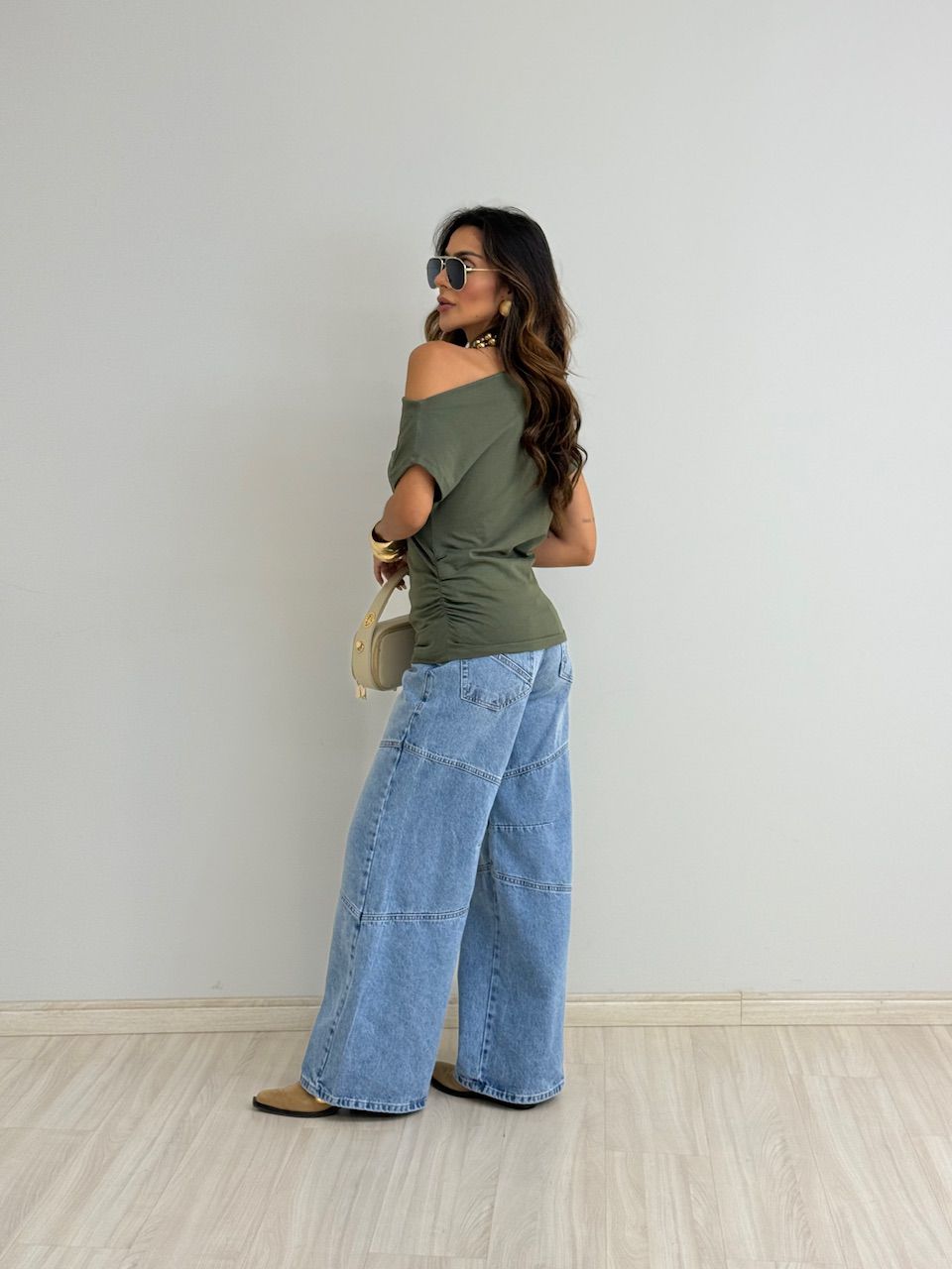 BLUSA ALANIS DRAPEADA VERDE