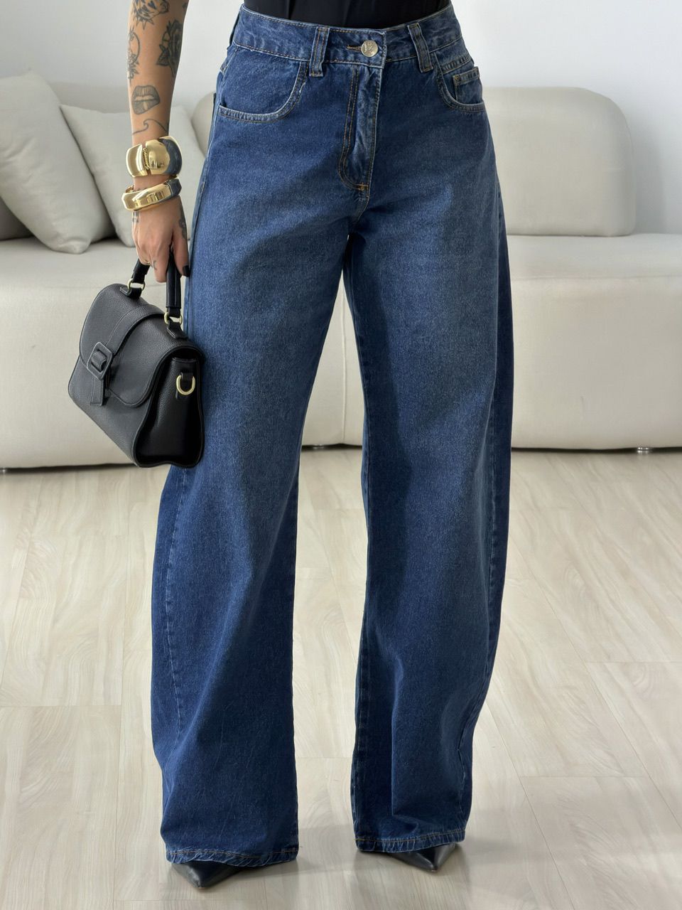 CALÇA ANA LAURA BAGGY BALLOON JEANS MÉDIO - 007697... - CAROLLA FERRARO