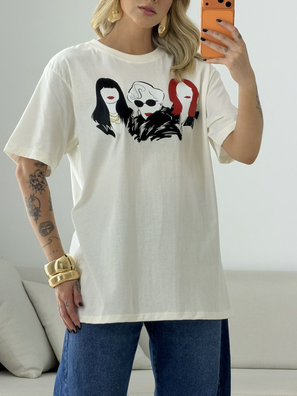 T-SHIRT MIRANDA ESTAMPADA OFF.