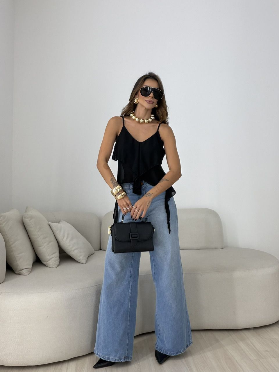 BLUSA FABIANA BABADOS PRETA