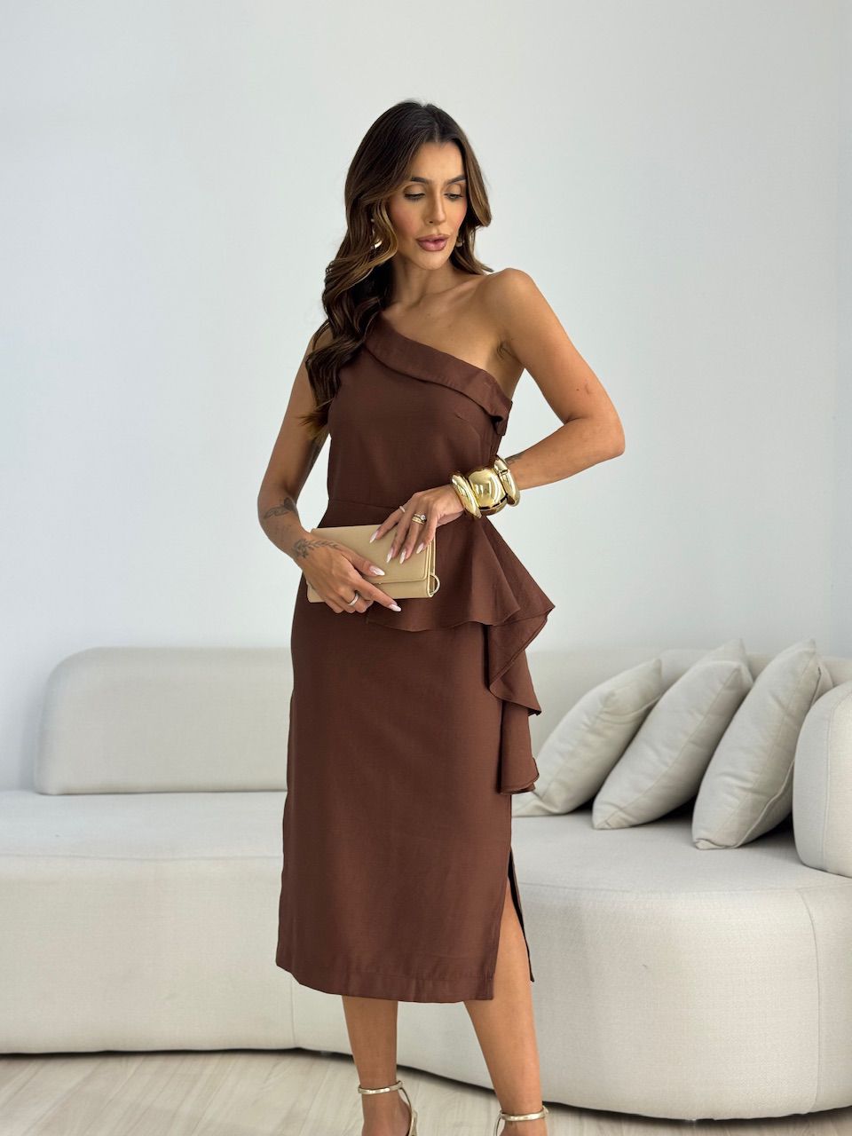 VESTIDO ARETHA NULA MANGA MARROM