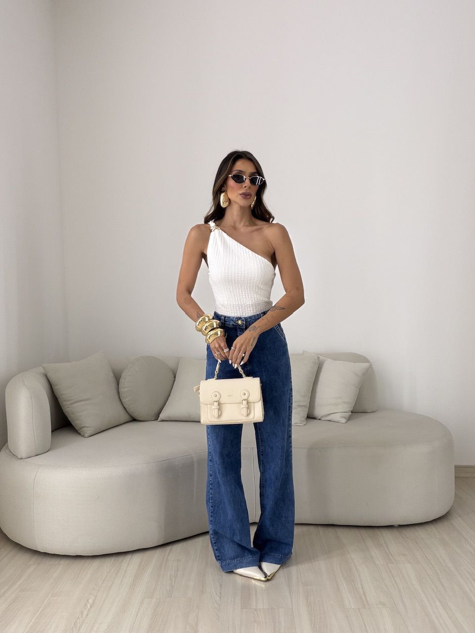 BLUSA GISELE NULA MANGA OFF