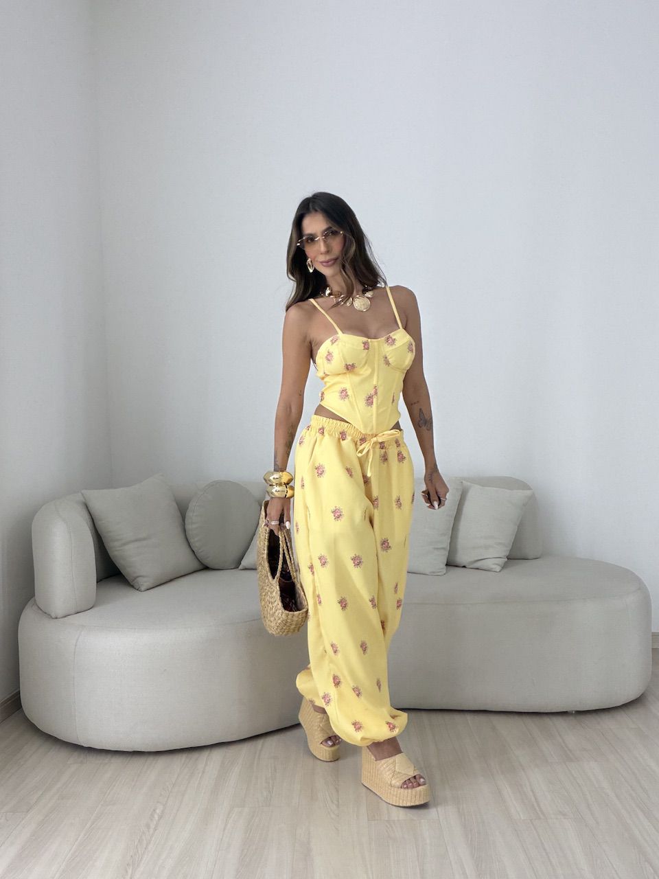 CONJUNTO MALU FLORES AMARELO