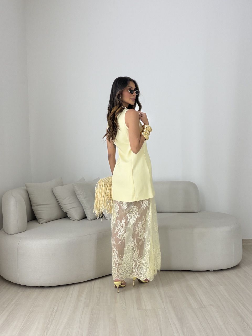 VESTIDO LETÍCIA RENDA AMARELO