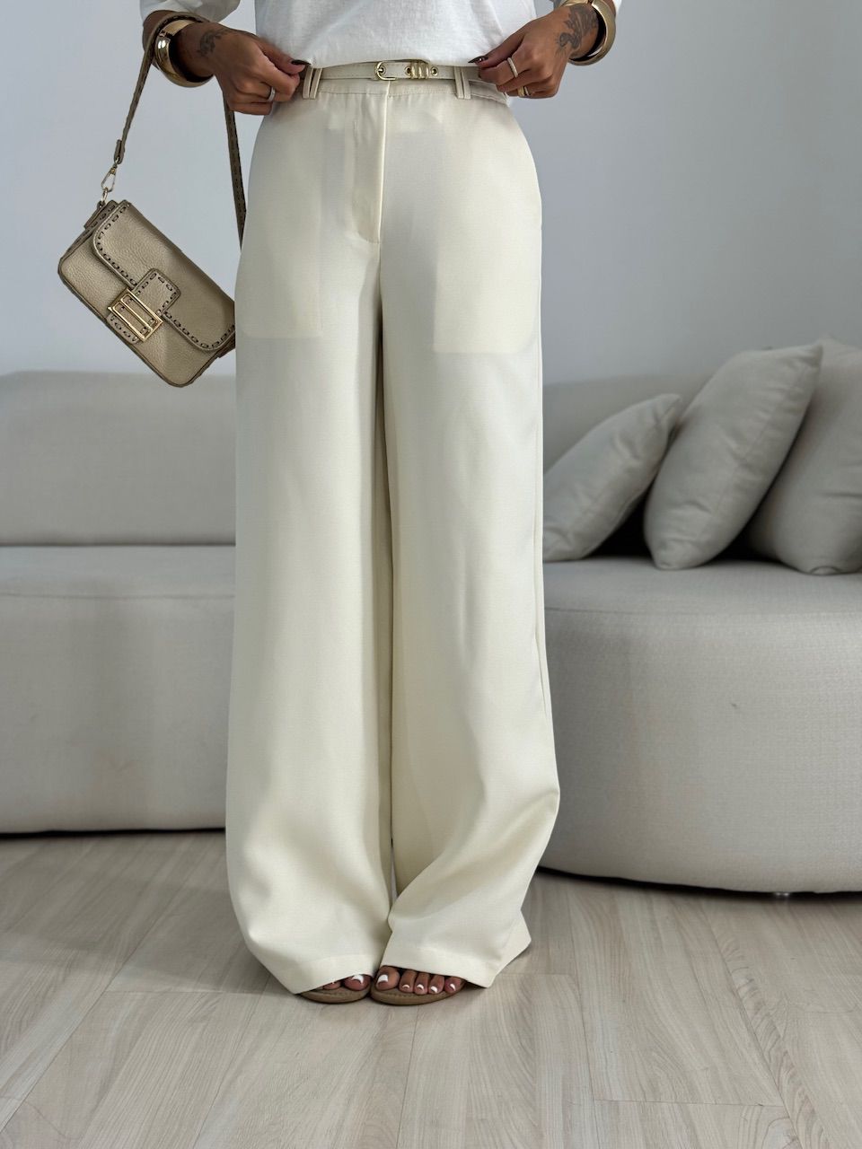 CALÇA EDUARDA CINTO AREIA