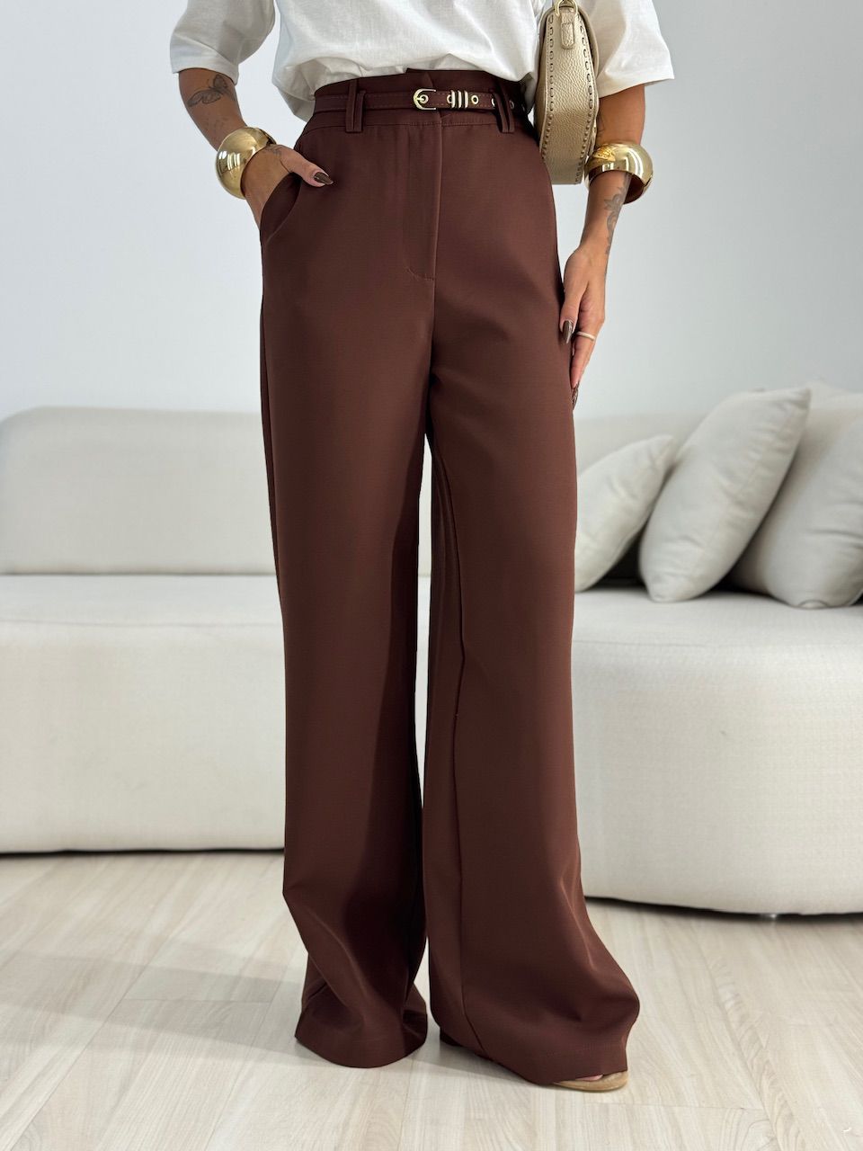 CALÇA EDUARDA CINTO MARROM - 0071120054 - CAROLLA FERRARO