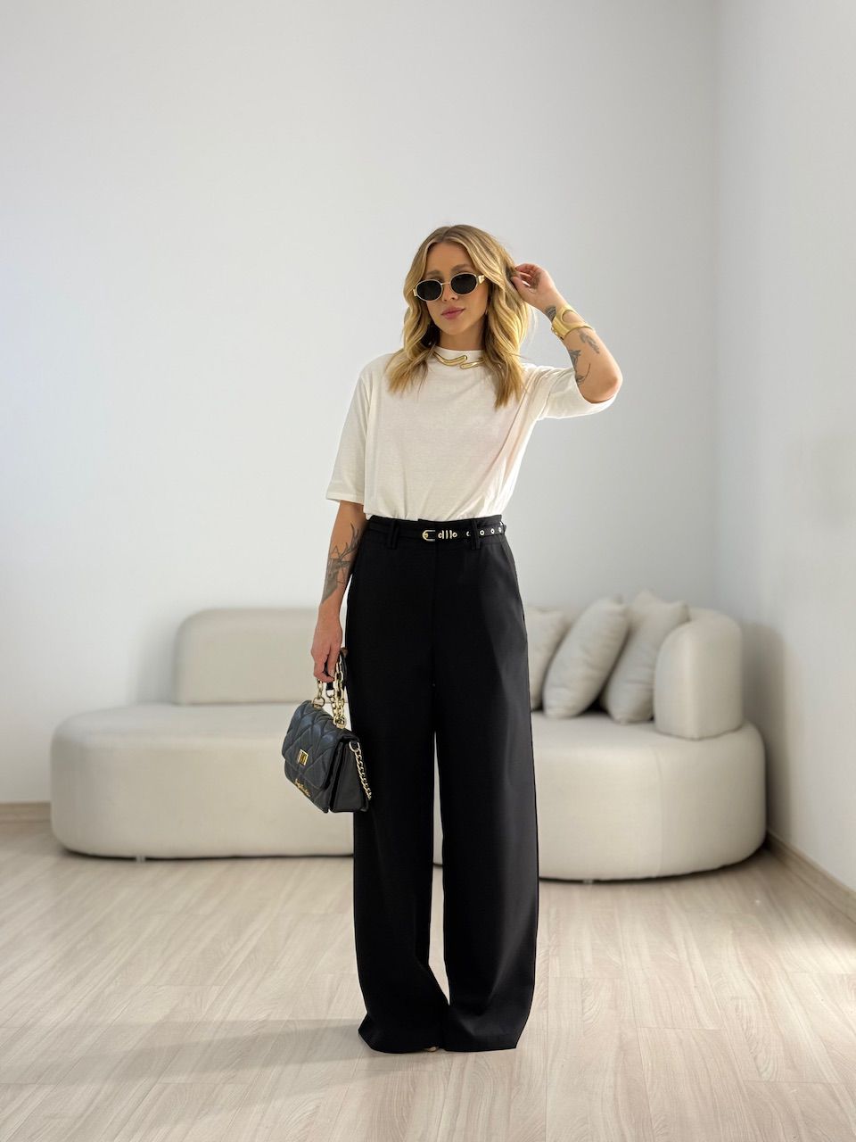 CALÇA EDUARDA CINTO PRETA