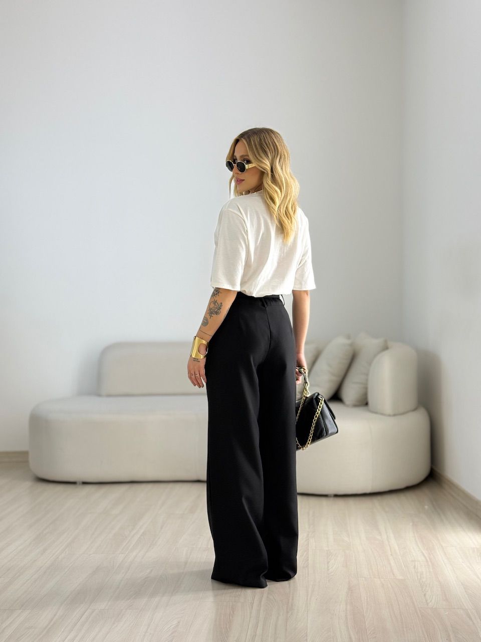 CALÇA EDUARDA CINTO PRETA