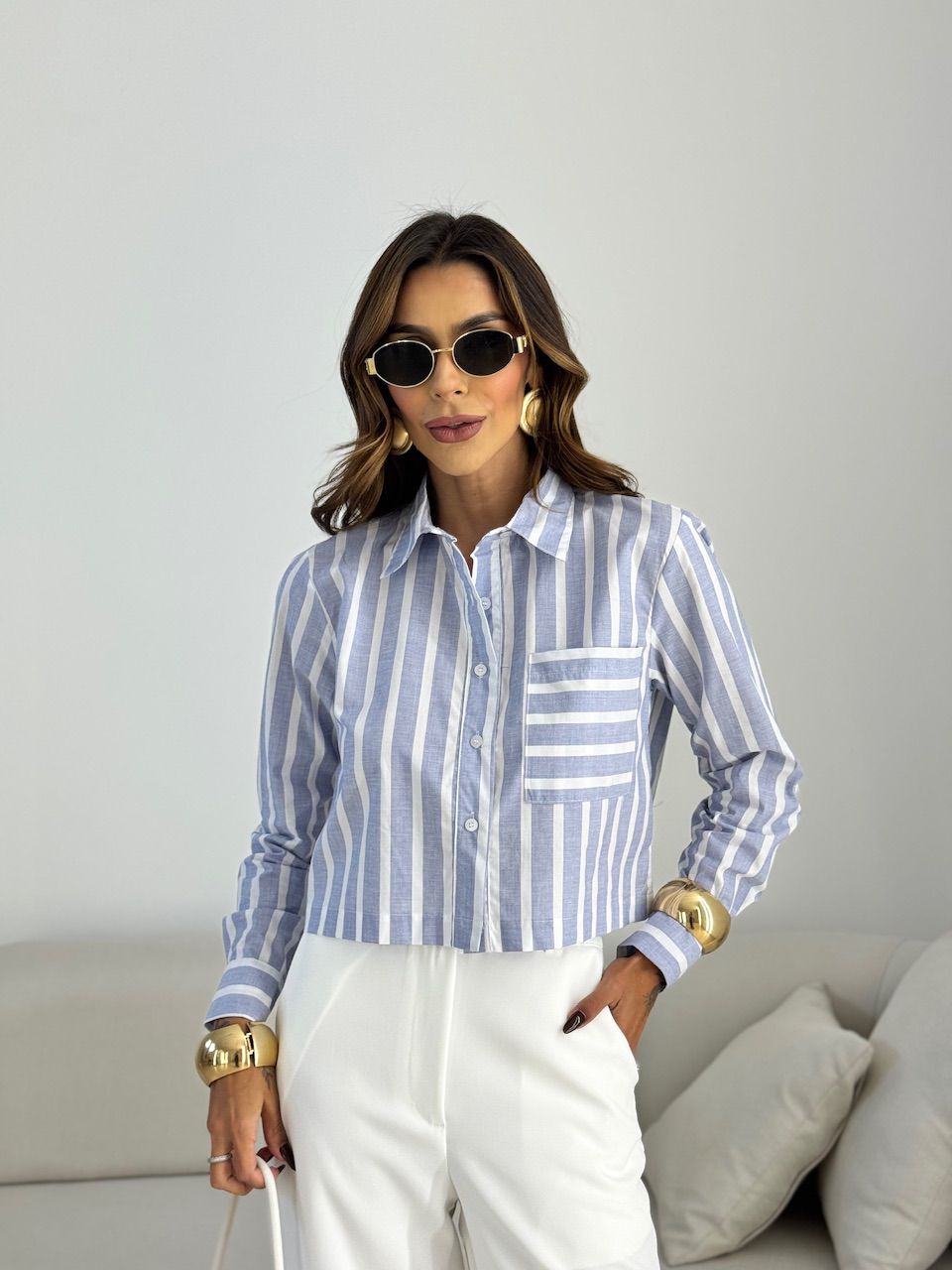 CAMISA RAFAELA CROPPED LISTRAS MARINHO - 007120005 - CAROLLA FERRARO