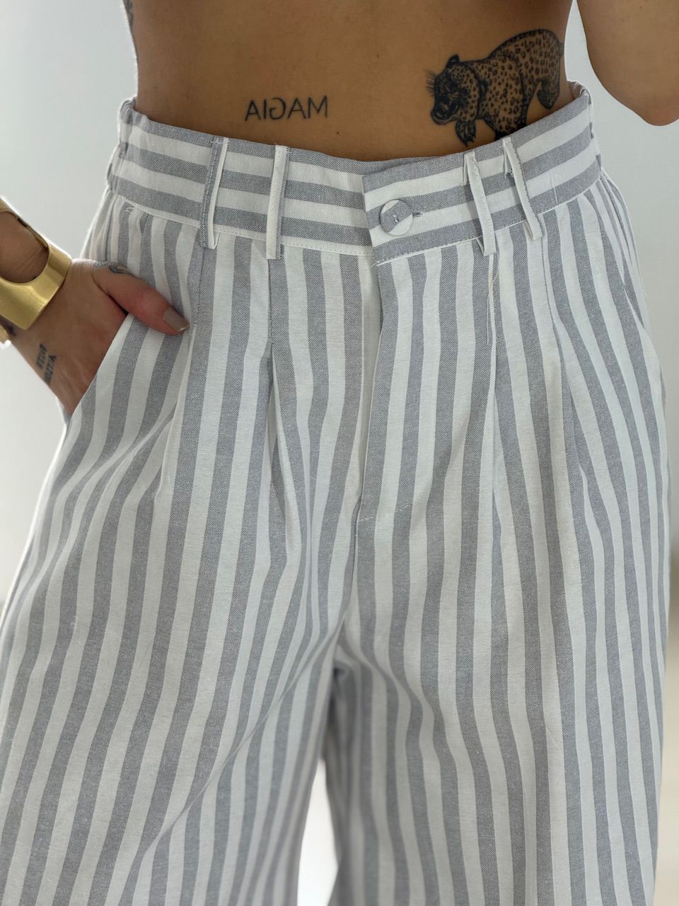 CONJUNTO MOANA LISTRADO CINZA