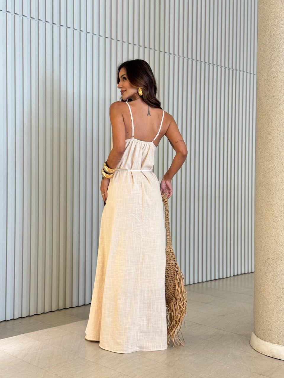 VESTIDO ROBERTA BORDADO NUDE