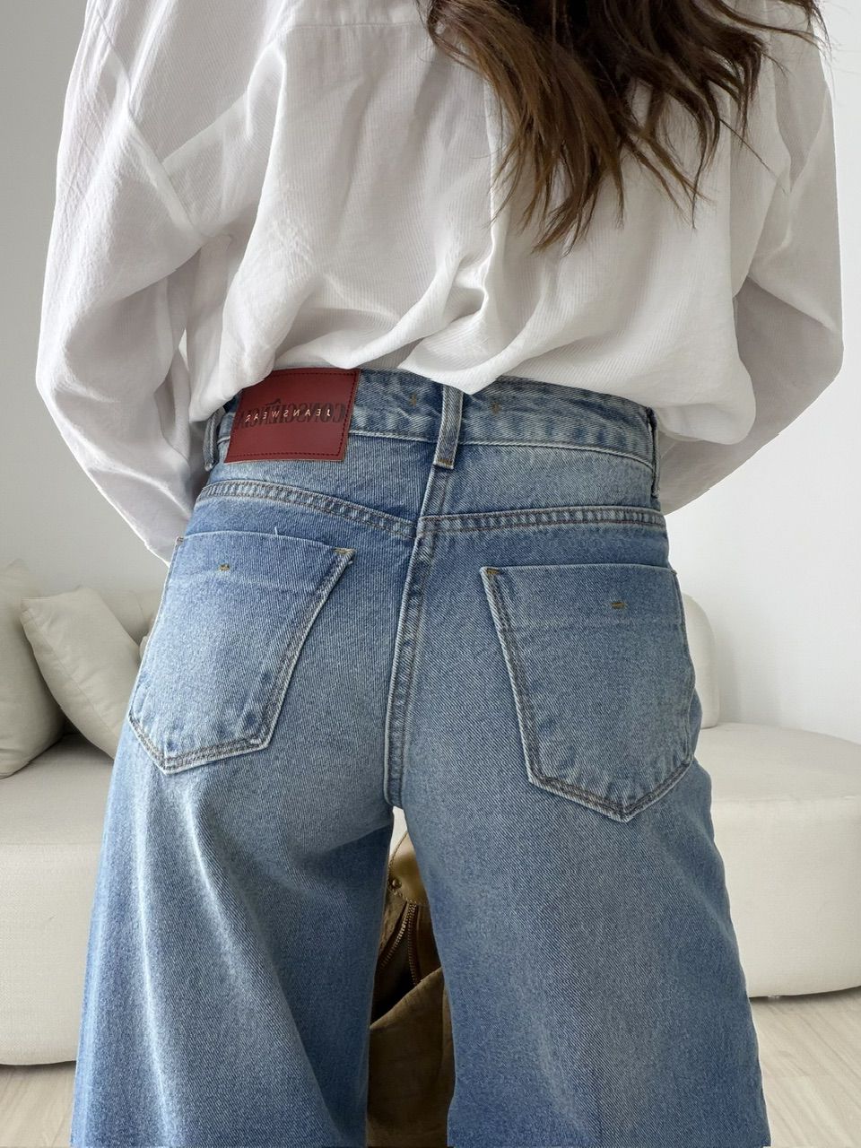 CALÇA LAVÍNIA RELAXED JEANS MÉDIO