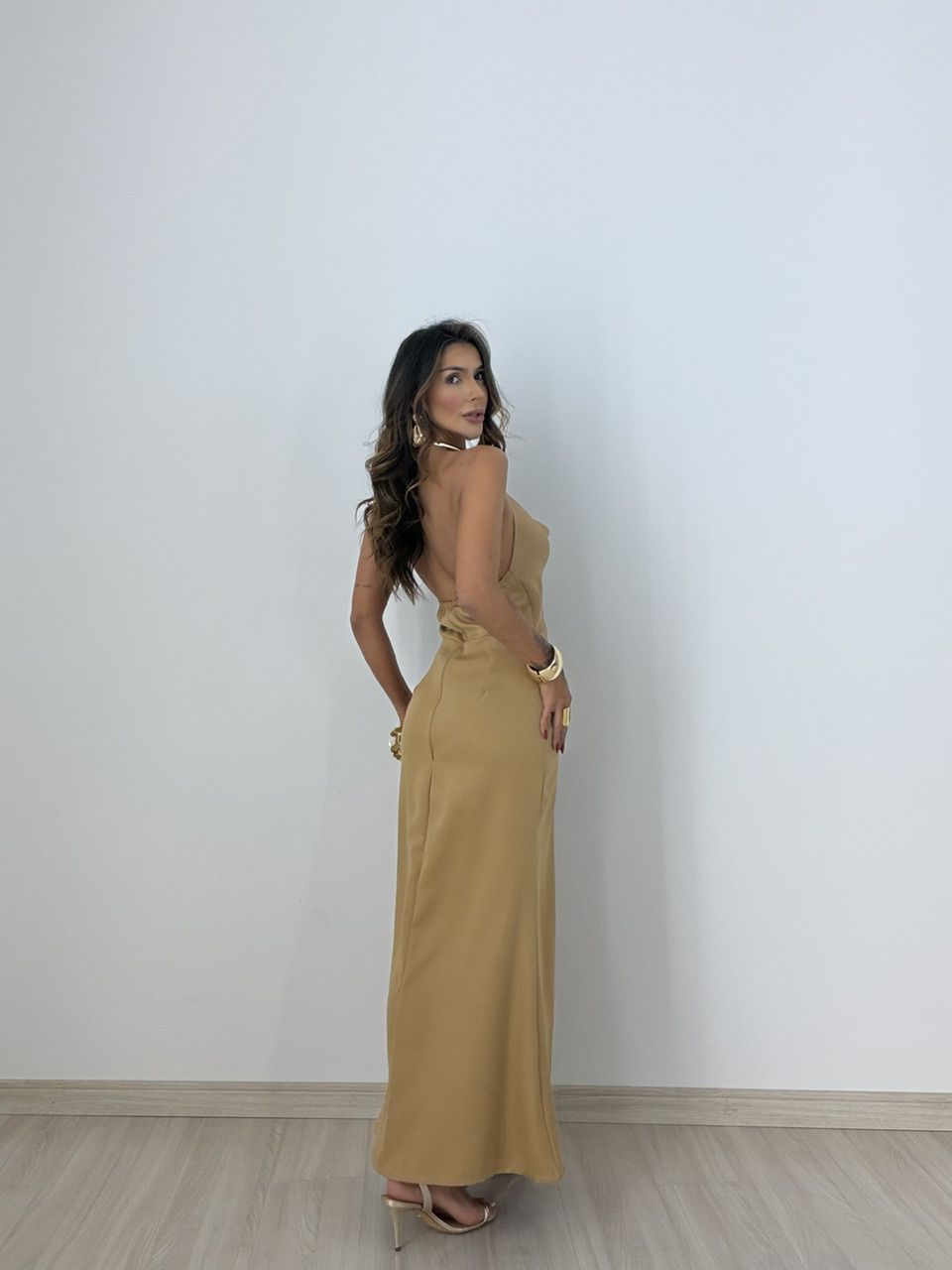 VESTIDO ALESSANDRA FRENTE ÚNICA NUDE