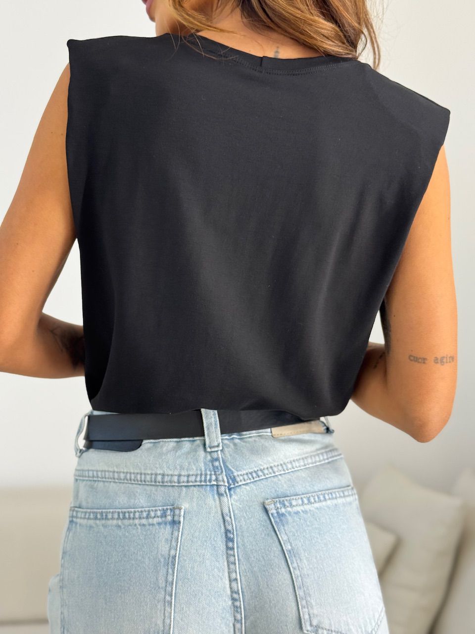 BLUSA MARIANE MUSCLE PRETA