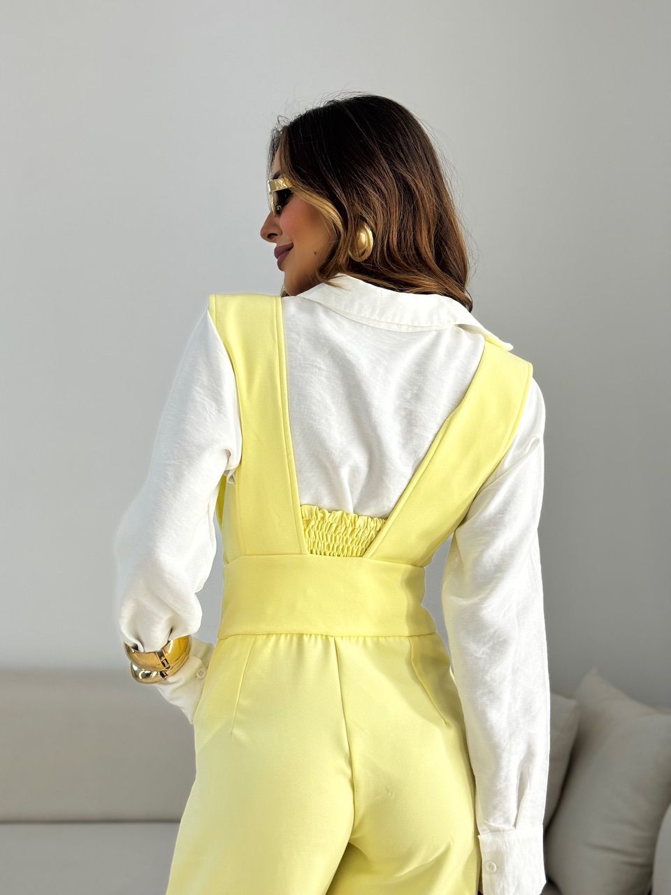 JARDINEIRA COM TOP CF AMARELA