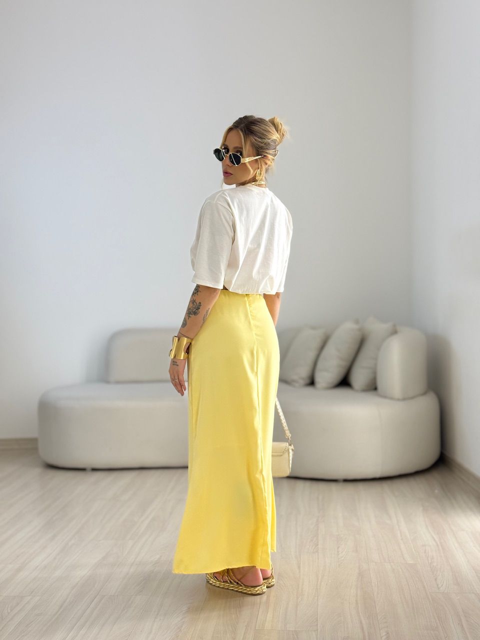 SAIA BIANCA ACETINADA AMARELA