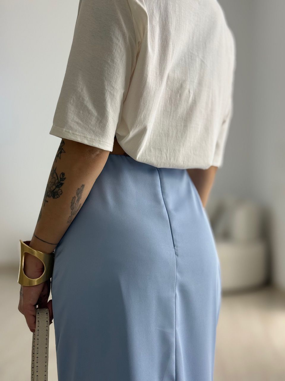 SAIA BIANCA ACETINADA AZUL