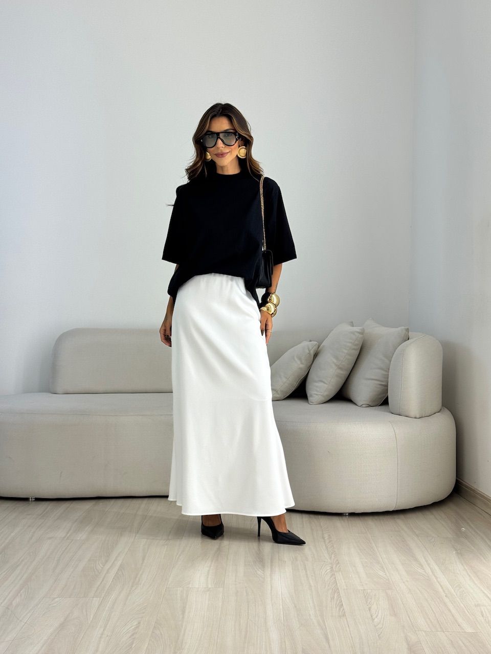 SAIA BIANCA ACETINADA OFF