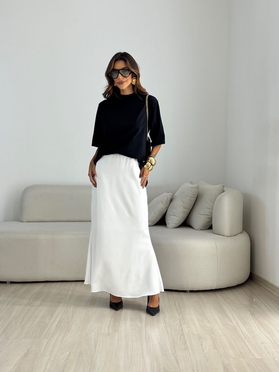 SAIA BIANCA ACETINADA OFF