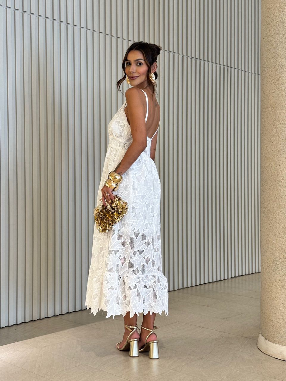 VESTIDO CRISTAL RENDA OFF