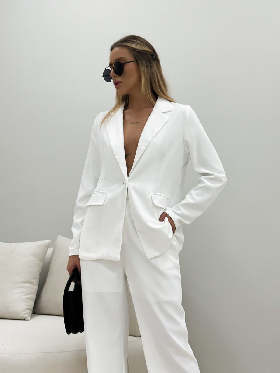 CONJUNTO BLAZER COM CALÇA OFF