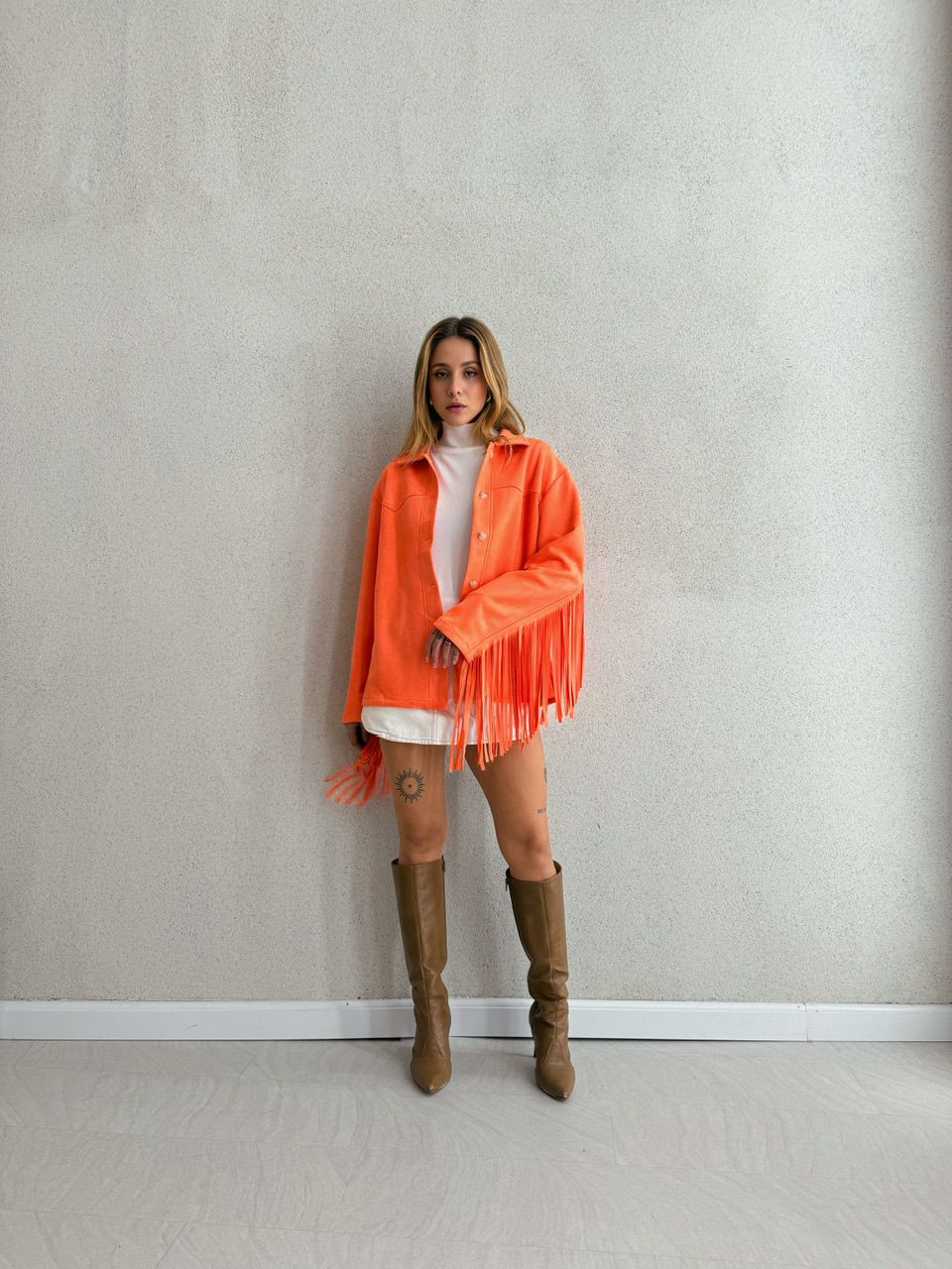 CAMISA VIVIAN FRANJAS LARANJA