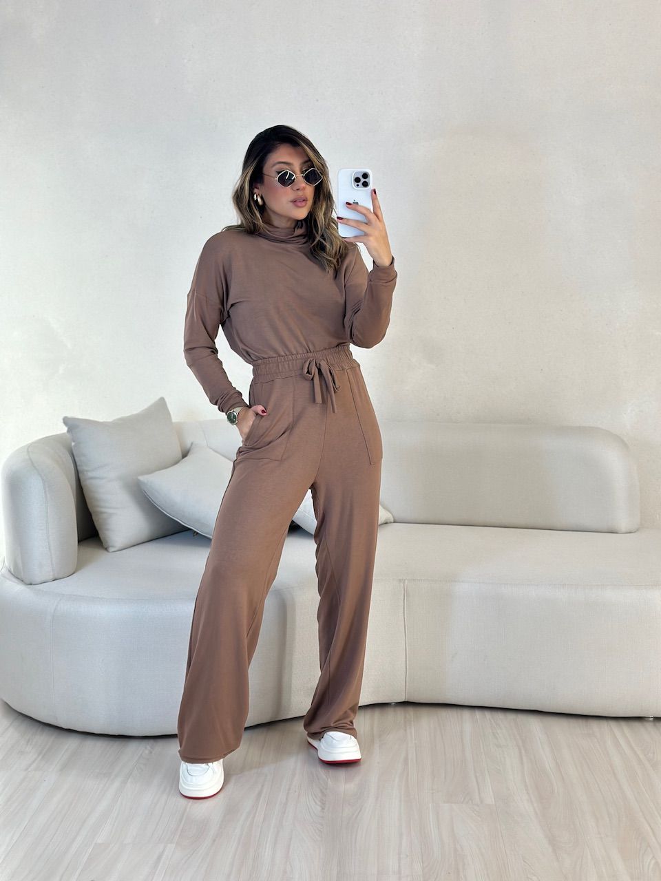 CONJUNTO LAVÍNIA MOLETINHO MARROM - 0053260054 - CAROLLA FERRARO