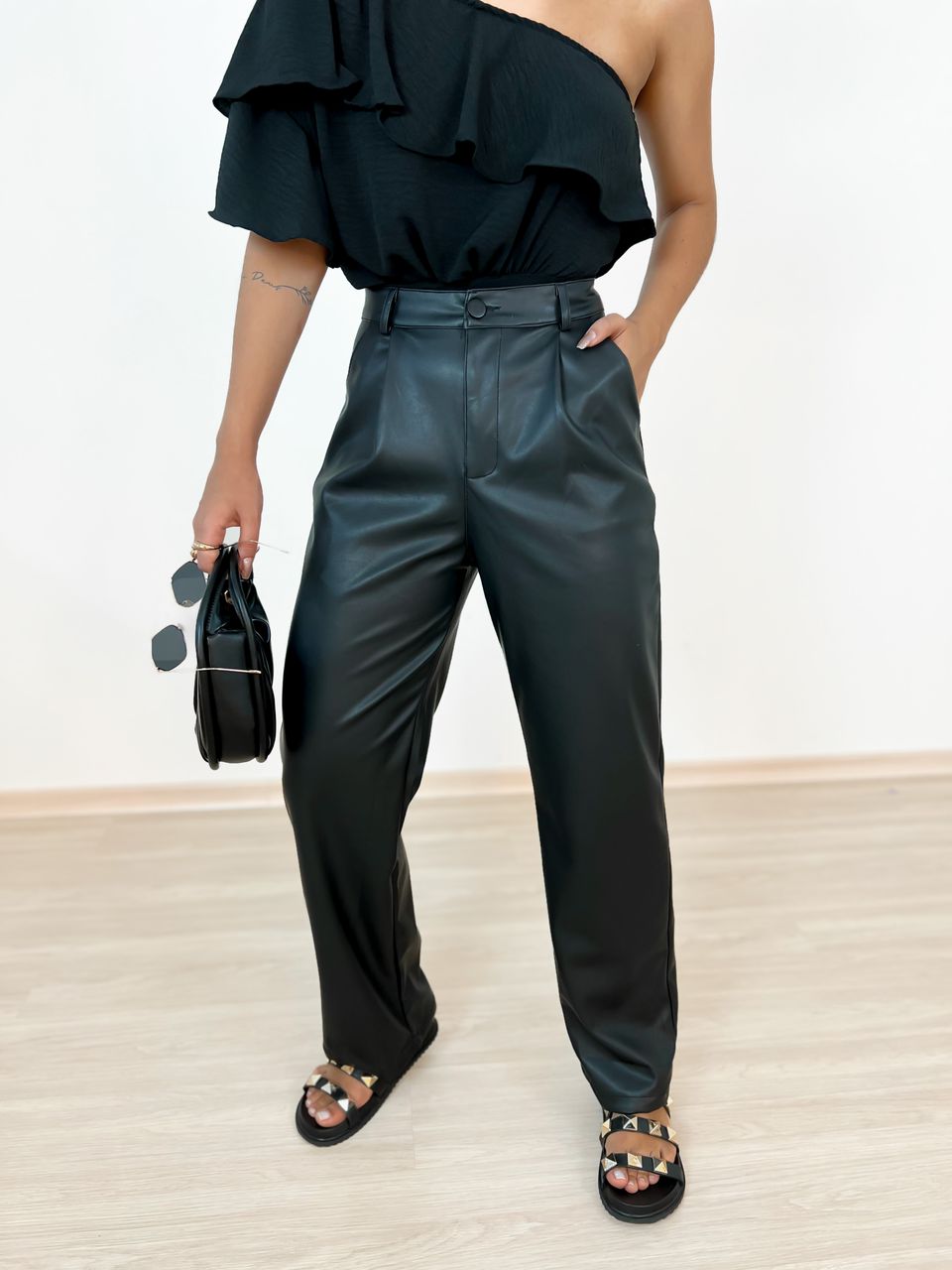 CALÇA COURO FLARE Preta