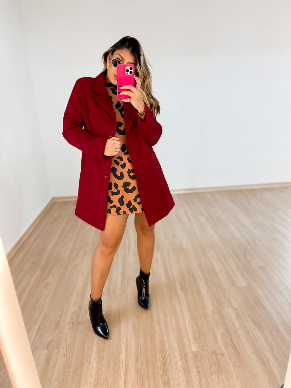 Sobretudo Lia Vermelho