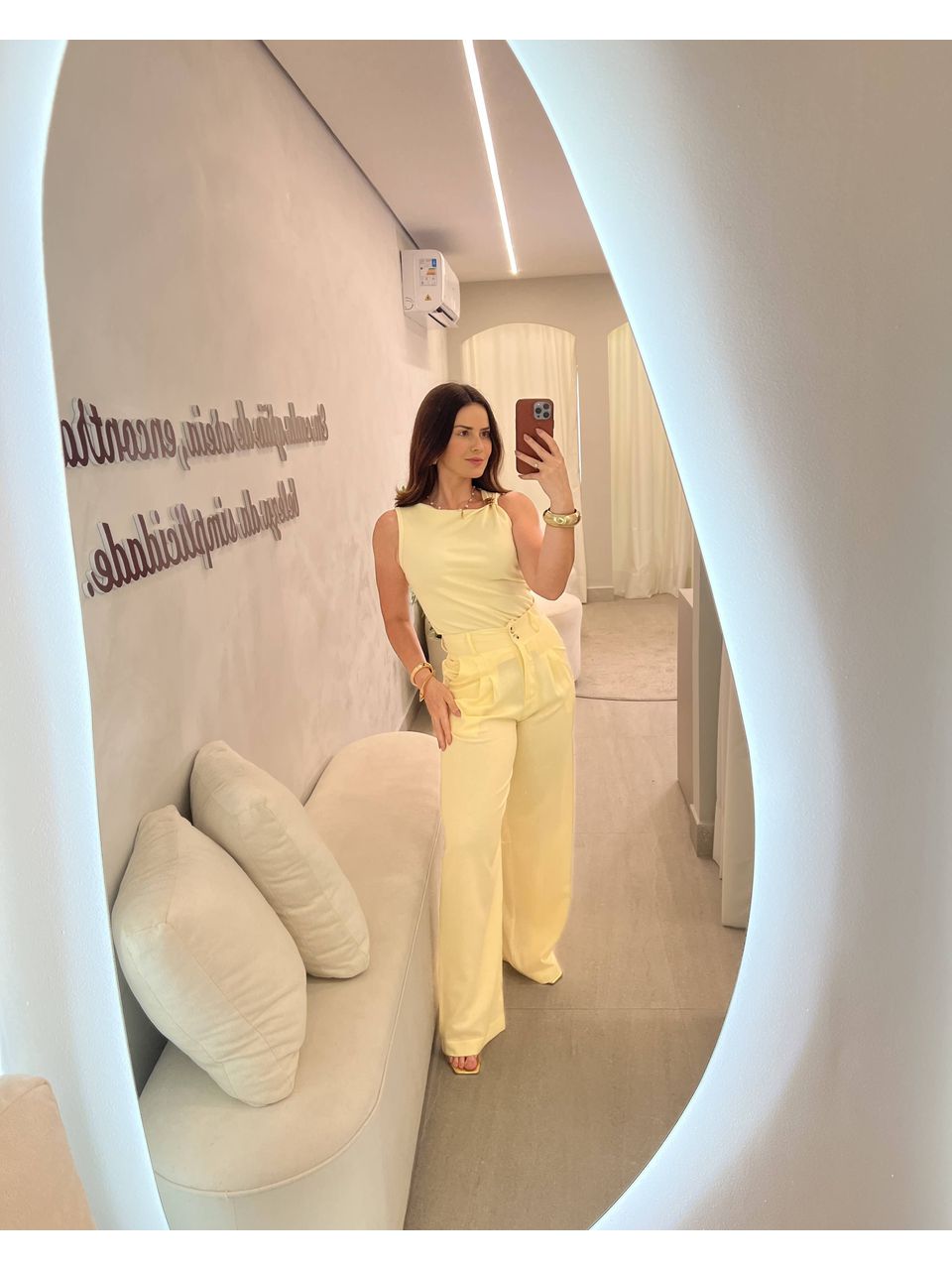 Calça Taina Amarelo Manteiga - CASA JABÔ