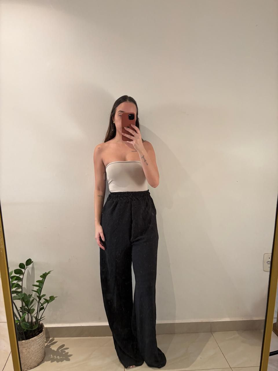 CALÇA LIORA PANTALONA PRETA - Milla