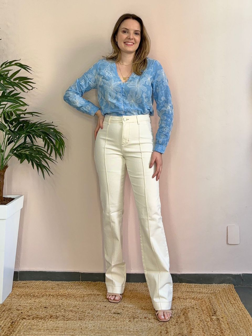 Calça Sarja Bootcut - Creme - DONNA LELLA