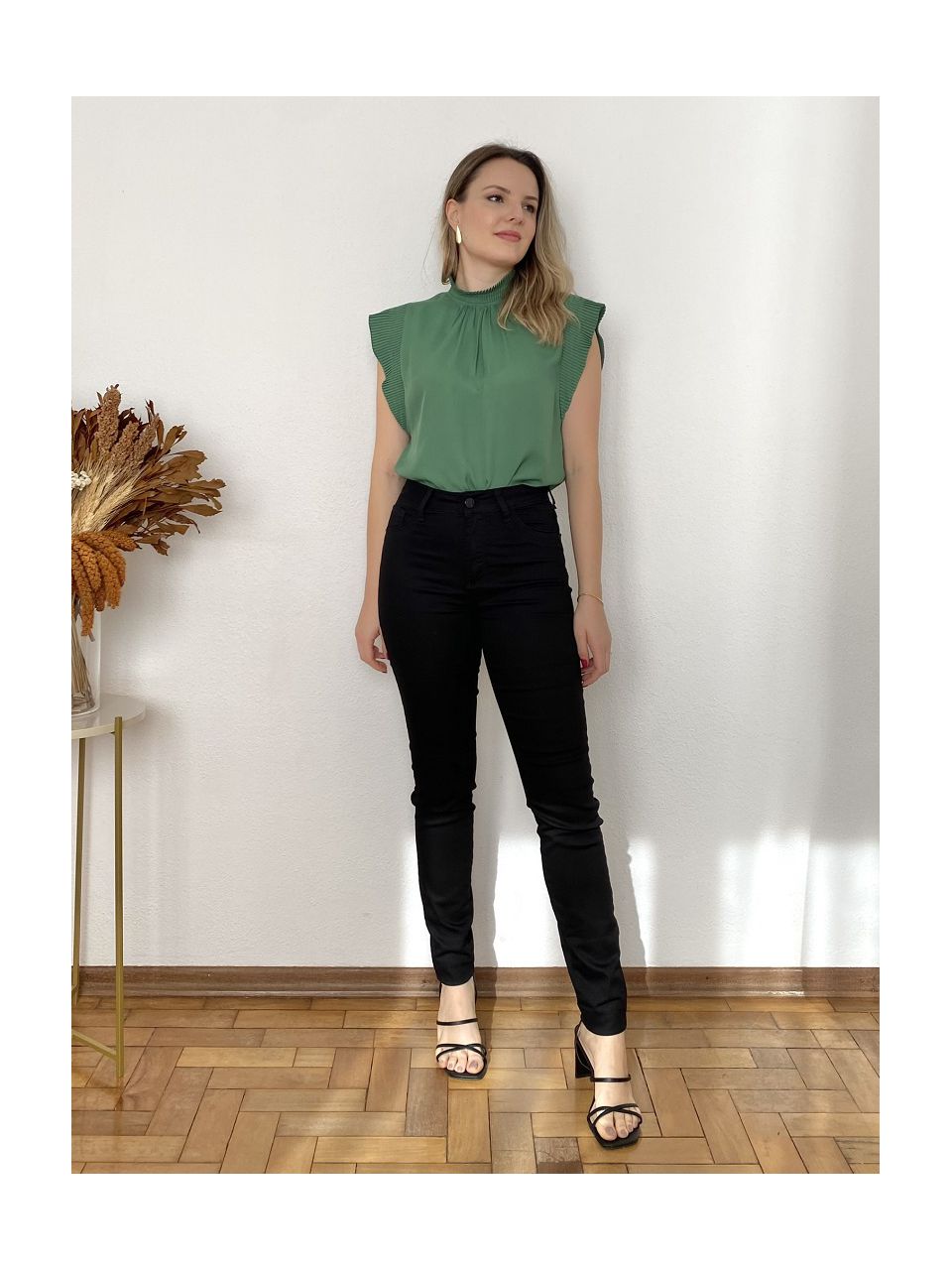 Calça Sarja Skinny Preta - Não Desbota - DONNA LELLA