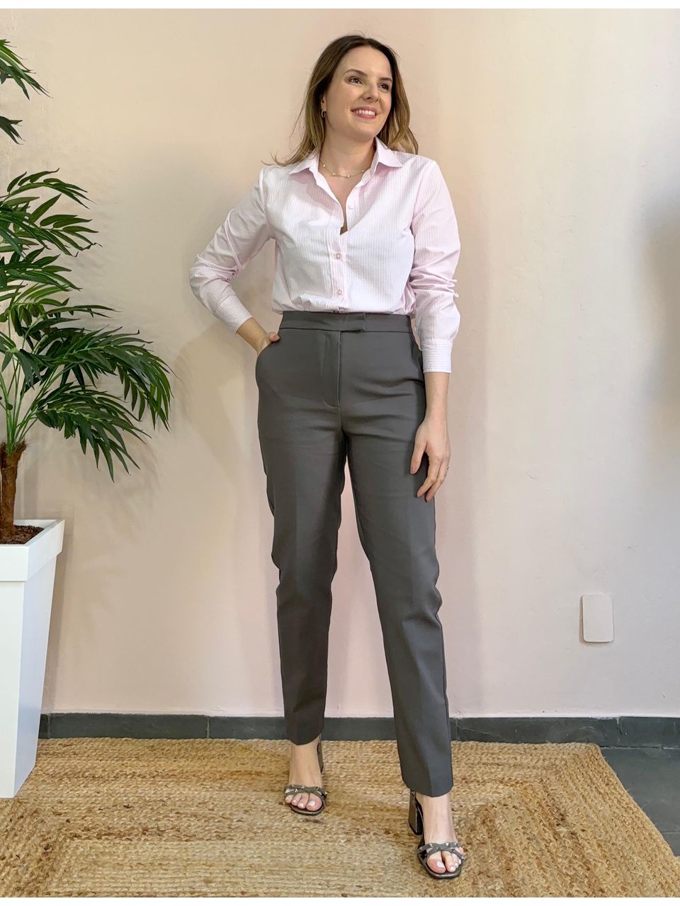 Calça Silvia Alfaiataria Reta - Cinza - DONNA LELLA