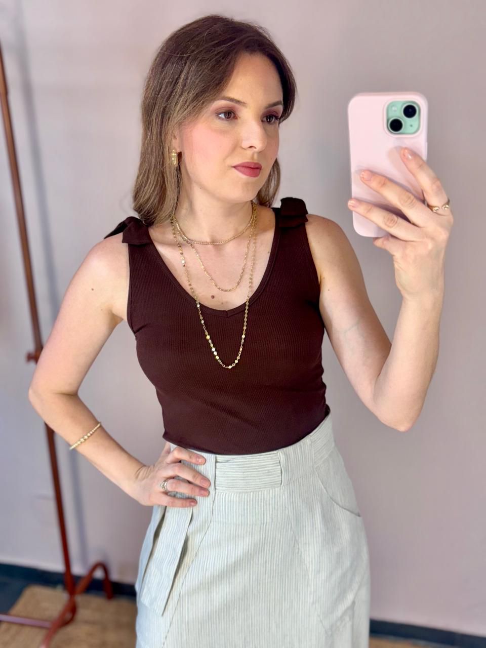 Regata Canelada Laço - Marrom - DONNA LELLA