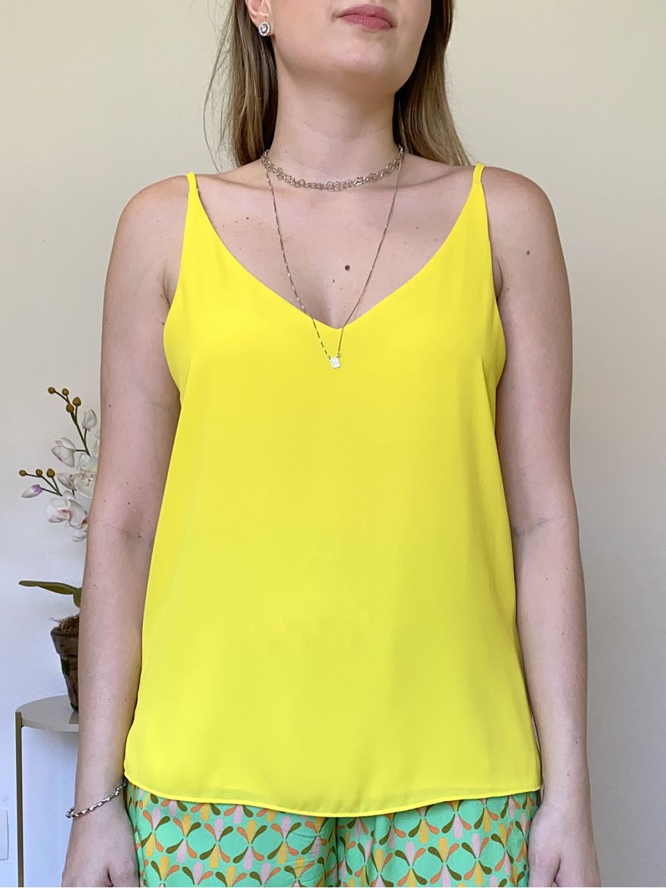 Regata Hibisco Básica Crepe - Amarela - DONNA LELLA