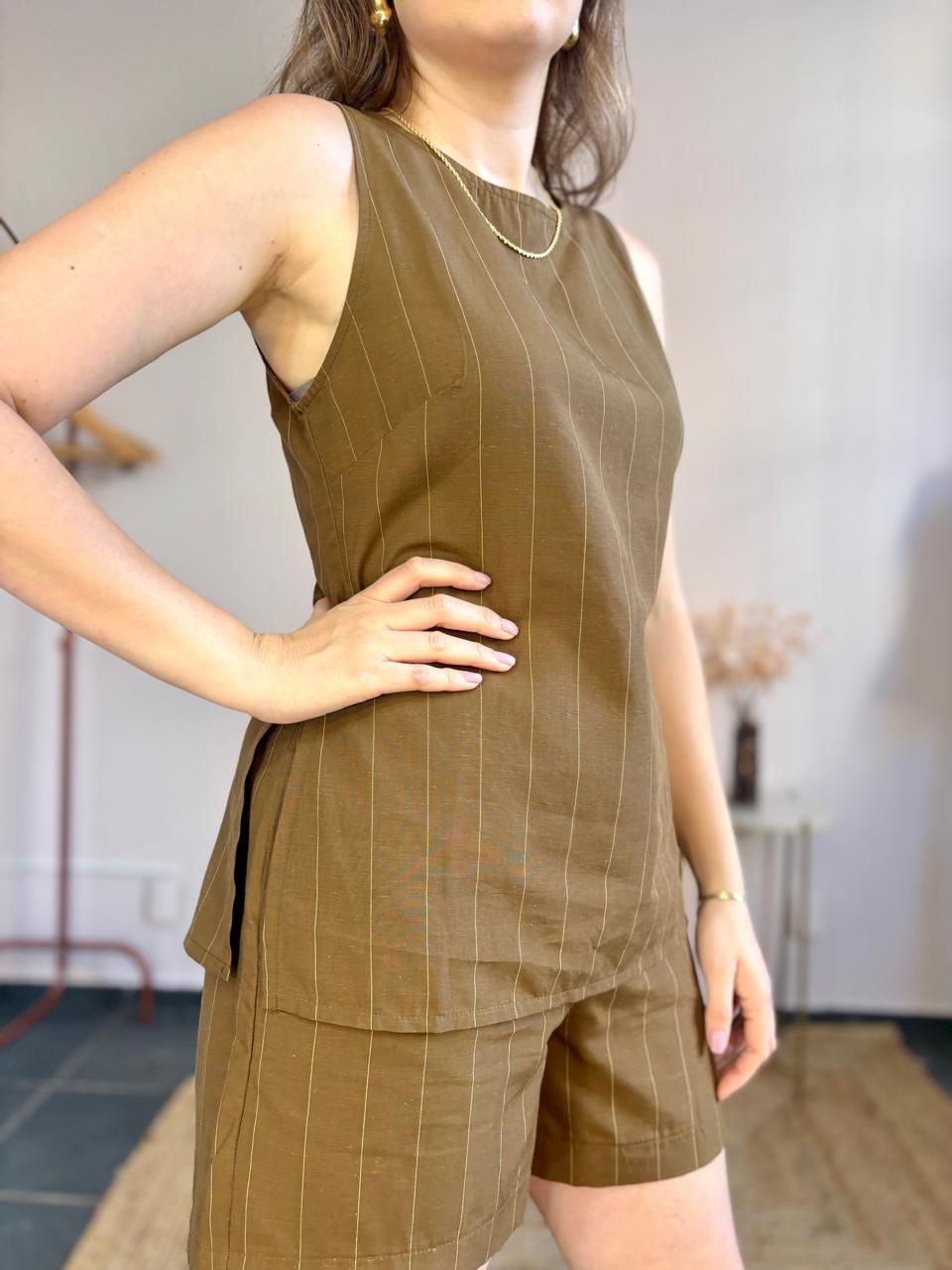 Regata Linho Risca Giz - DONNA LELLA