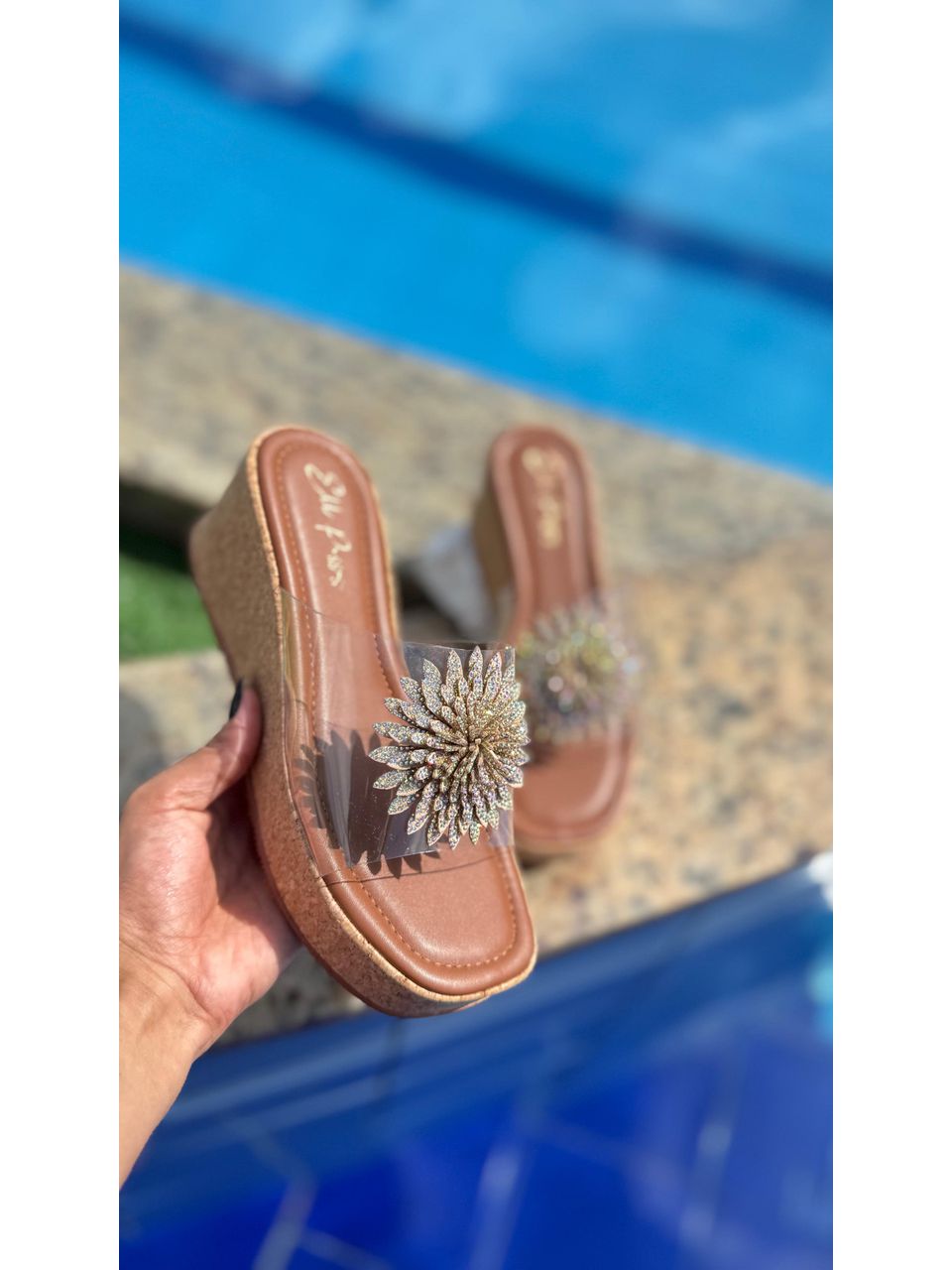 Sandália Anabela Glam Caramelo - ELL PASSOS CALÇADOS