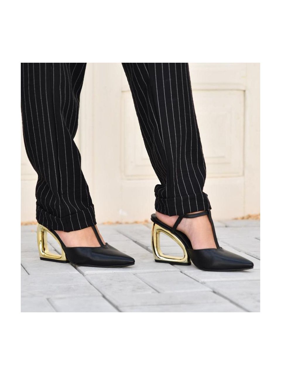 MULE SALTO CROMADO PRETO - ELL PASSOS CALÇADOS