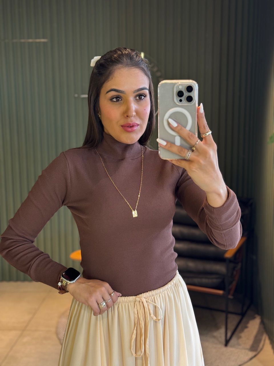 BLUSA ESTER CACHARREL MARROM - 0013260020 - ISABELA MENEZES