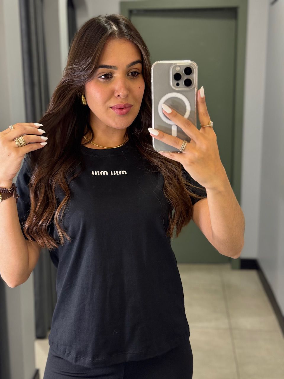 T-SHIRT MIUMIU PRETO - 0014430004 - ISABELA MENEZES