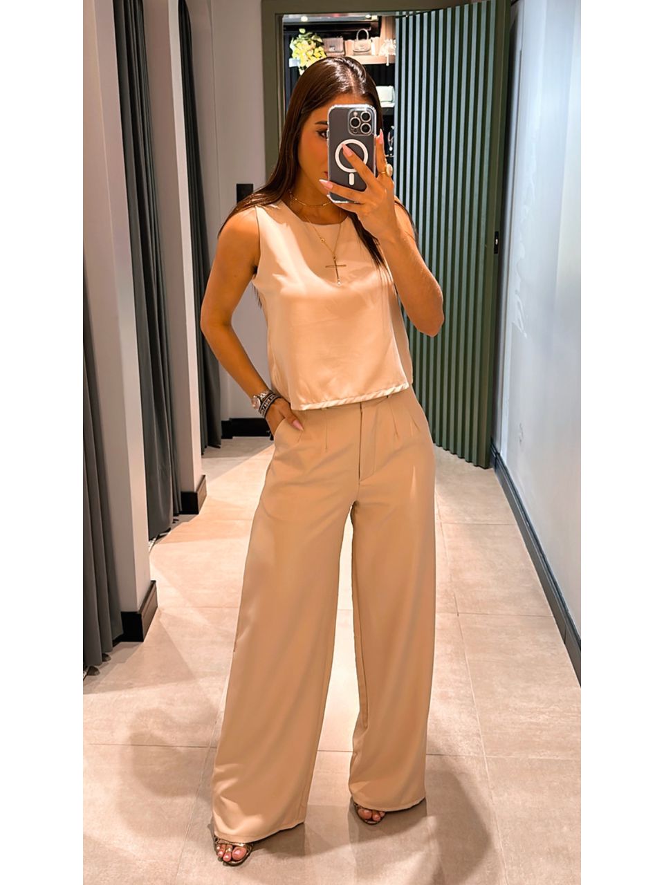 CONJUNTO ALFAIATARIA CALÇA PANTALONA NUDE - 000273... - ISABELA MENEZES