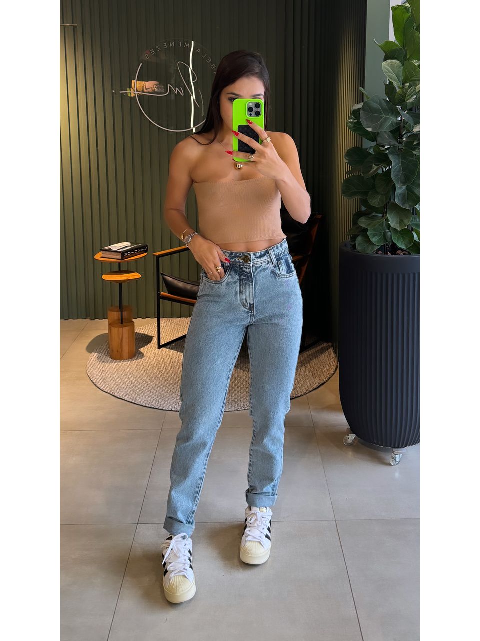 CALÇA MOM JEANS MARMORIZADA - 0007230144 - ISABELA MENEZES