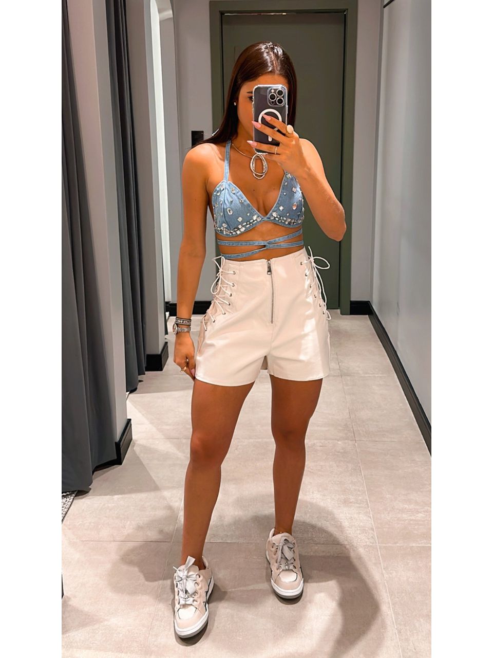 SHORT COURO TIRAS OFF WHITE - 0002790003 - ISABELA MENEZES