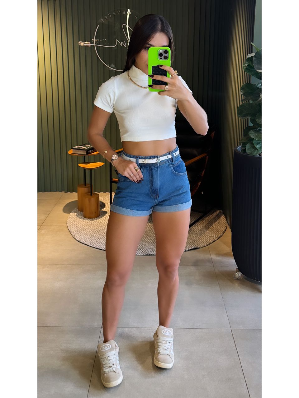 SHORT JEANS COM CINTO BRANCO - 0007290142 - ISABELA MENEZES