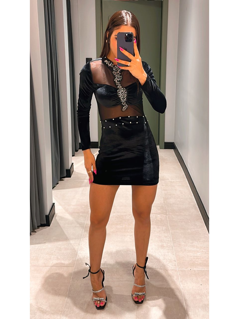 VESTIDO VELUDO HANNA PRETO - 0002510004 - ISABELA MENEZES