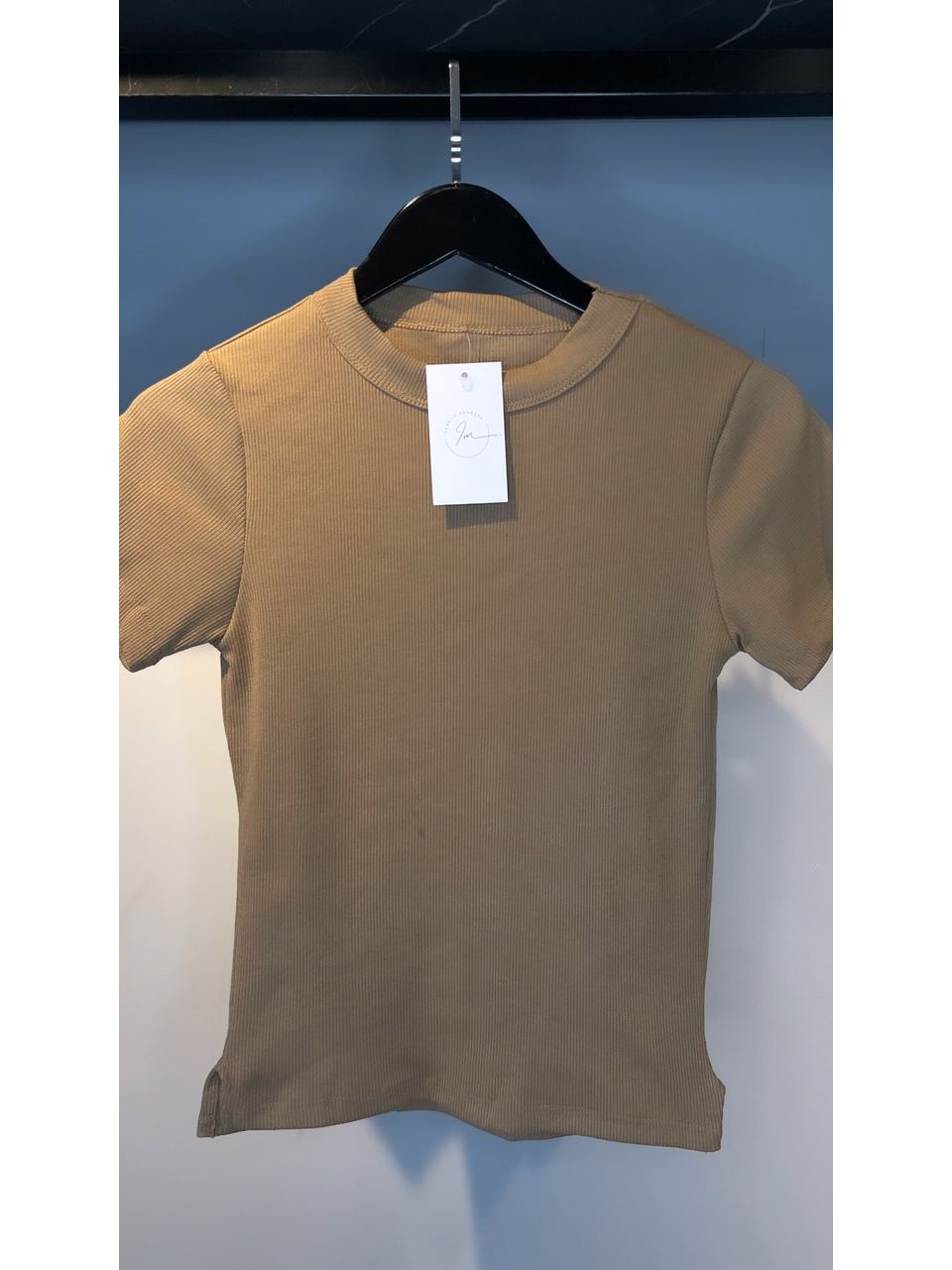 BLUSA BABY LOOK TERRA COTA - 0008370021 - ISABELA MENEZES