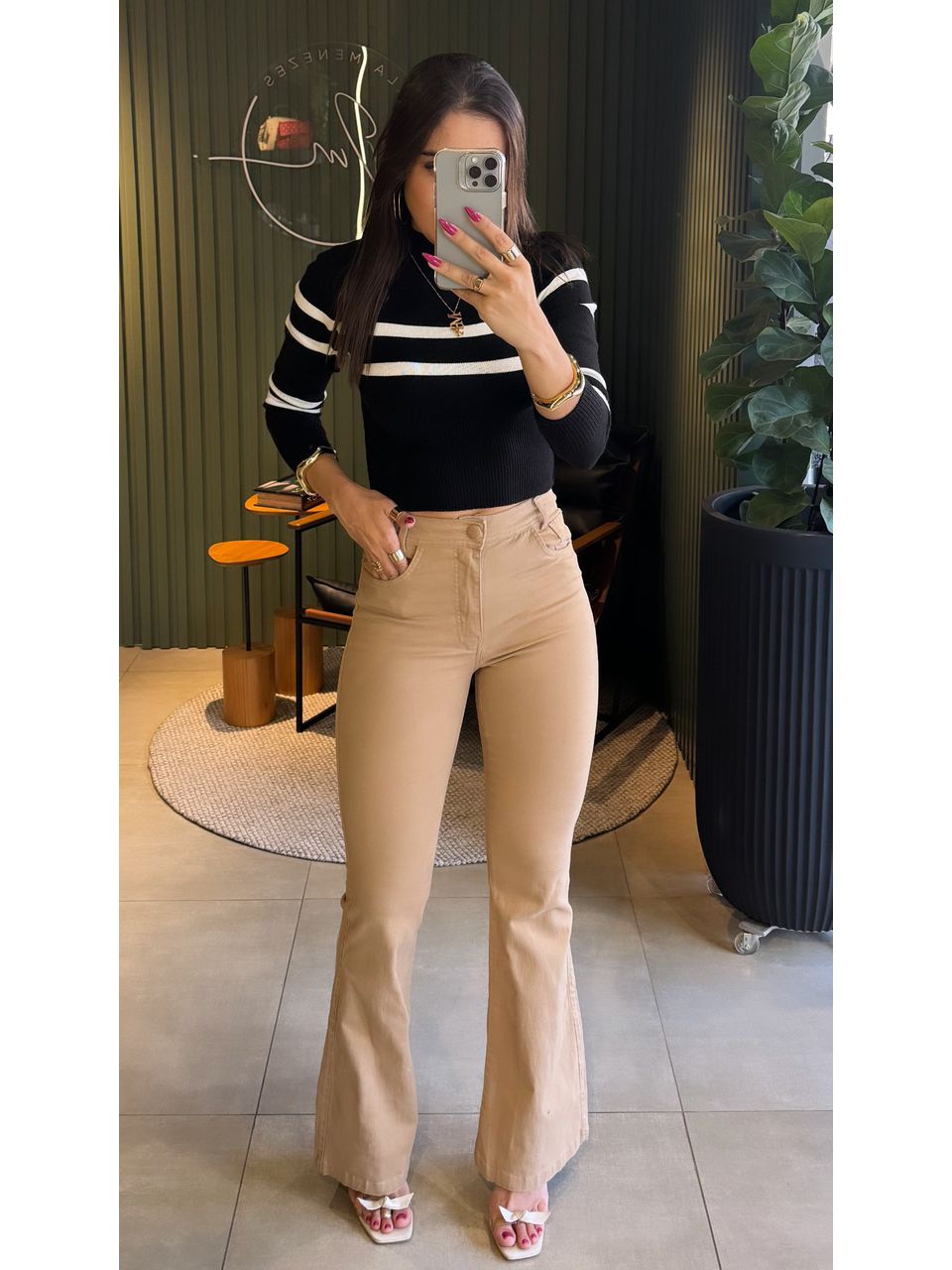 BLUSA IARA TRICOT LISTRADO PRETO E BRANCO - 000090... - ISABELA MENEZES